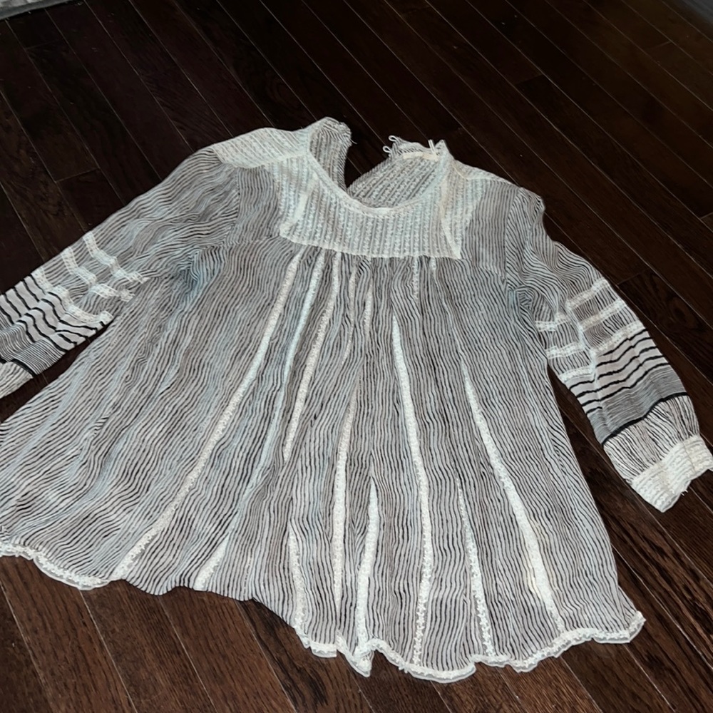 Anthropologie blouse